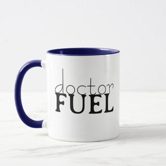 Ärztin Fuel Funny Mug, Gebrauchtwagen Geschenk Tasse (Links)