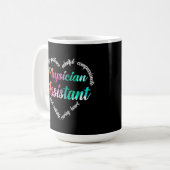 Ärztliche Assistentin Herz Word Cloud Watercolor Kaffeetasse (Vorderseite Links)