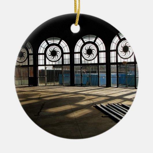 Asbury Park-Kasinokarussell-Hausinnenraum Keramikornament (Vorne)