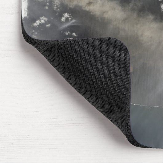 Asche und Dampf weiter abgeben Mousepad (Ecke)