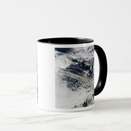 Aschewolke vom Vulkan Eyjafjallajokull Tasse (VorderseiteRechts)