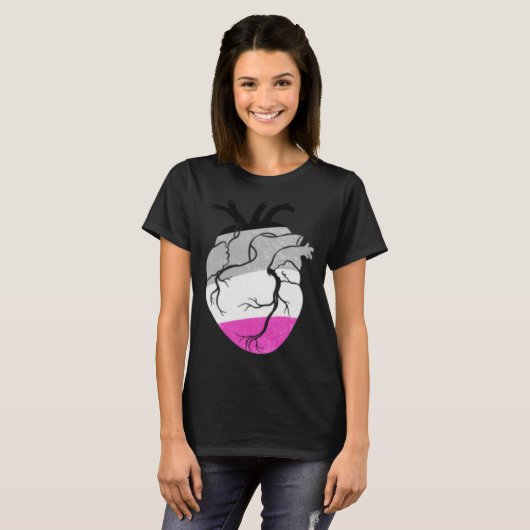 Asexual Pride Heart Flag T-Shirt (Vorne ganz)