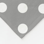 Ash Grey White Polka Dots Design Fleecedecke (Ecke)