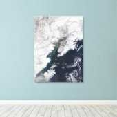 Ash plume vom Berg Redoubt, Alaska Leinwanddruck (Insitu (Holzboden))