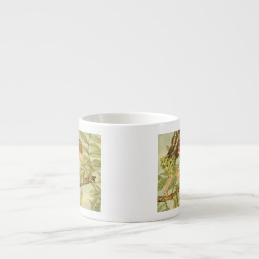 Ash Tree Fairy Walking auf Zweig Espressotasse (Vorderseite)