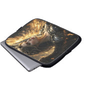 Ashenlight: Die Schattenflamme-Seraph Laptopschutzhülle (Vorne Knopf)