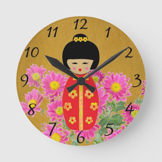 Asian Dolls Runde Wanduhr (Vorderseite)
