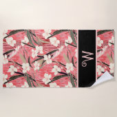 Asian Floral Pink Peach White Chinoiserie Monogram Strandtuch (Vorderseite)