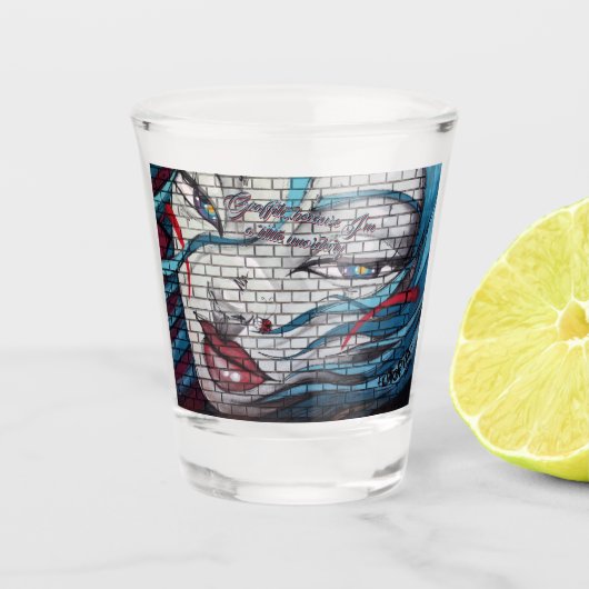 Asian Girl Graffiti Schnapsglas (Vorderseite)