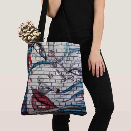 Asian Girl Graffiti Tasche (Von Nahem)