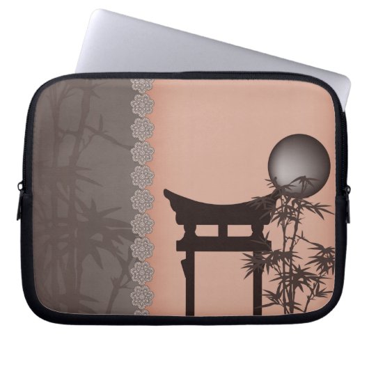 Asiatisch-braune Torii-Bambuskunst Laptopschutzhülle (Vorderseite)