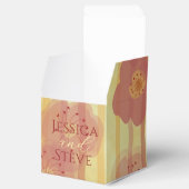 Asiatisch inspirierte klassische Hochzeit Geschenkschachtel (Geöffnet)