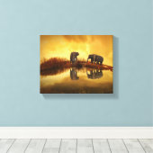 Asiatische Elefanten in Thailand unter einem strah Leinwanddruck (Insitu (Holzboden))