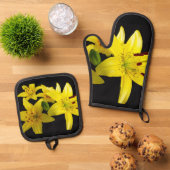 Asiatische Lilien auf schwarz Ofenhandschuh & Topflappen-Set (Oben Unten)