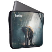Asiatischer Elefant in einem sonnenbeleuchteten Wa Laptopschutzhülle (Vorne Rechts)