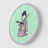 Asiatisches Mädchen in Pink Mauve Kimono Weißer Lo Große Wanduhr (Winkel)