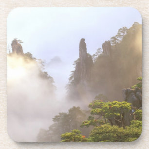 Asien, China, Huanshan. Der Gelbe Berg in Getränkeuntersetzer