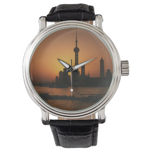 ASIEN, China, Shanghai Blick auf Oriental Pearl TV Armbanduhr