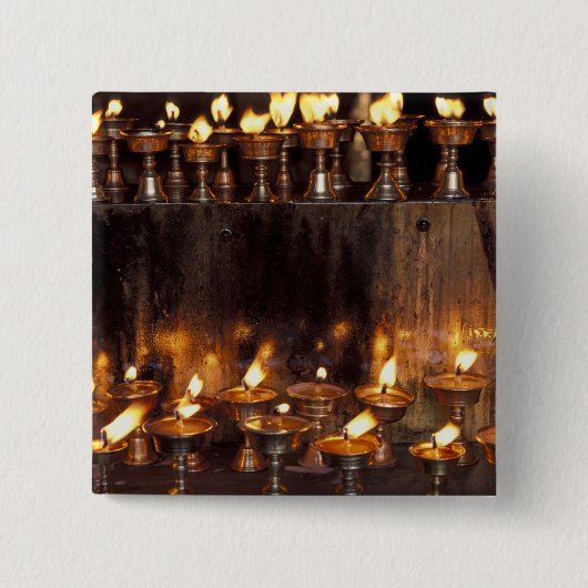 Asien, China, Tibet, Lhasa. Gebetsflammen, Button (Vorderseite)