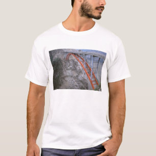 Asien, China, Yangtse River. Zigui an Men Tian T-Shirt