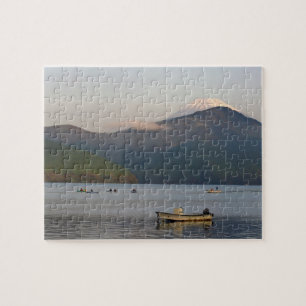 Asien, Japan, Hakone. Frühmorgensansichten des Mt. Puzzle