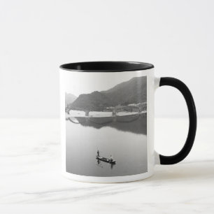 Asien, Japan, Iwakuni. Fischer und historische 2 Tasse