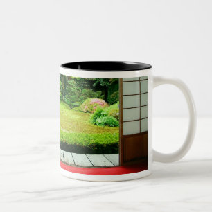 Asien, Japan, Kyoto. Zen-Garten 2 Zweifarbige Tasse