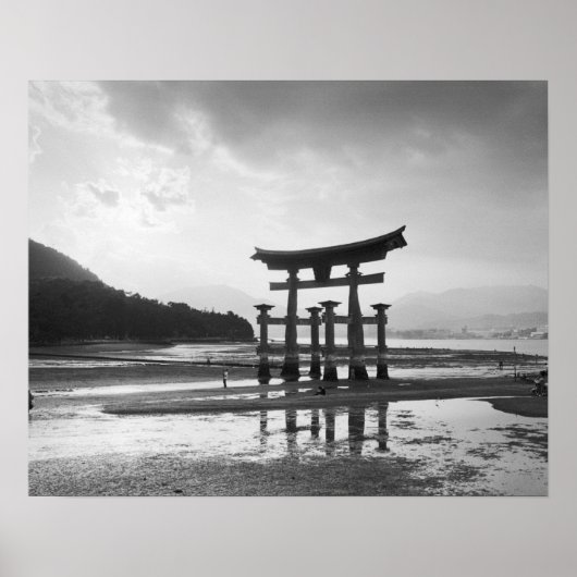 Asien, Japan, Myajima. Torri Gate Poster (Vorne)