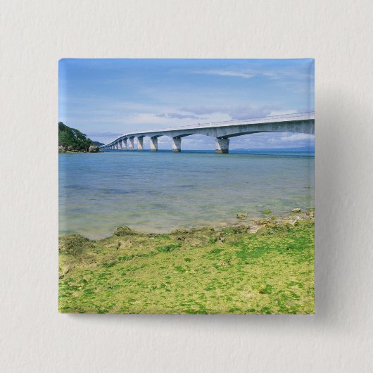 Asien, Japan, Okinawa, Kouri-Brücke Button (Vorderseite)