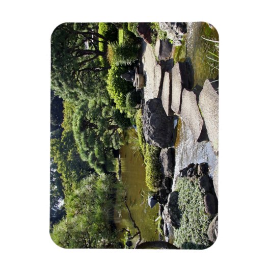 Asien, Japan, Tokio. Der japanische Garten im Magnet (Vertikal)