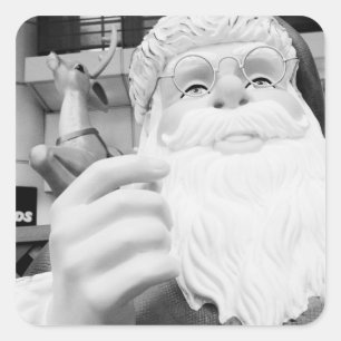 Asien, Japan, Tokio. Der Weihnachtsmann in Ikebuku Quadratischer Aufkleber