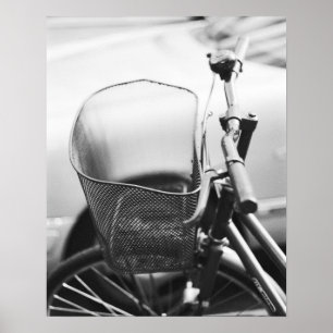 Asien, Japan, Tokio. Fahrkorb auf der Ginza Poster