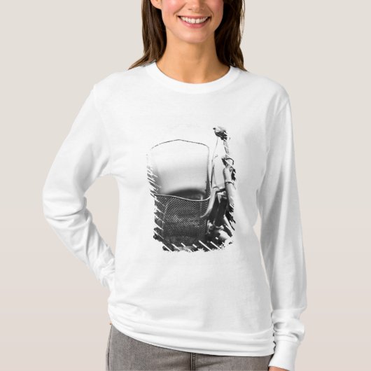 Asien, Japan, Tokio. Fahrkorb auf der Ginza T-Shirt (Vorderseite)