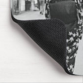 Asien, Japan, Tokio. Geishas auf der Ginza. Mousepad (Ecke)