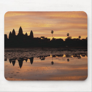 Asien, Kambodscha, Siem Reap, Angkor Wat (b. 12.Jh Mousepad
