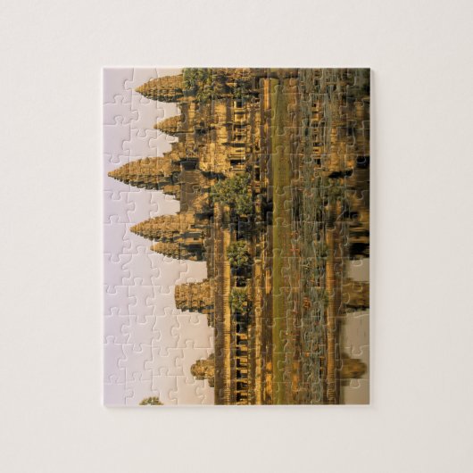 Asien, Kambodscha, Siem Reap. Angkor Wat. Puzzle (Vertikal)