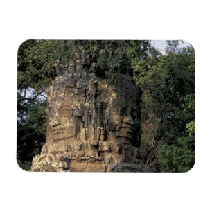 Asien, Kambodscha, Siem Reap. Riesige Steinskulptu Magnet