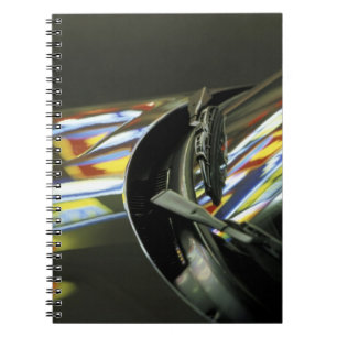 Asien, Malaysia, Melaka. Neonreflektionen im Auto Notizblock