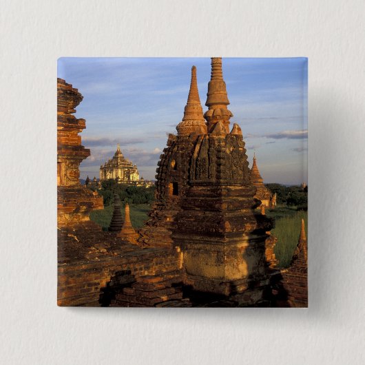 Asien, Myanmar, Bagan. Antike Tempel und Button (Vorderseite)