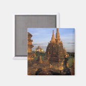 Asien, Myanmar, Bagan. Antike Tempel und Magnet (Vorderseite/Rückseite)
