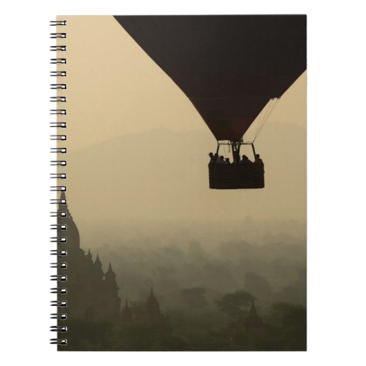 Asien, Myanmar, Bagan, Ballon über Tempel Notizblock (Vorderseite)