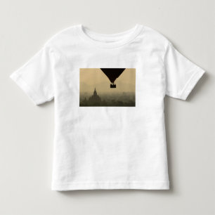 Asien, Myanmar, Bagan, Ballon über Tempeln von Kleinkind T-shirt
