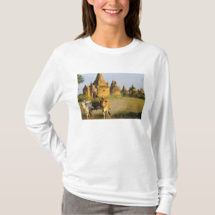 Asien, Myanmar (Burma), Bagan (Pagan). Ein Karren T-Shirt