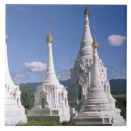 Asien, Myanmar, Inle Lake. Pagodas.2 Fliese (Vorderseite)