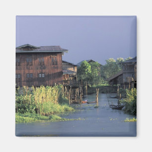Asien, Myanmar, Inle-See. Ein schwimmendes Dorf au Magnet