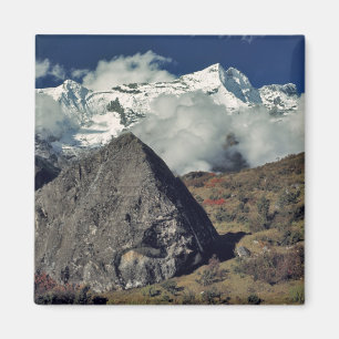 Asien, Nepal, Sagarmatha NP. Ein buddhistisches Ge Magnet