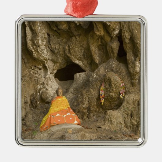 Asien, Thailand, Mae Hong Son, Buddha-Bilder Silbernes Ornament (Vorne)