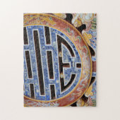 Asien, Vietnam. Dekoriertes Fenster Puzzle (Vertikal)