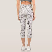 Aspen Leaf Skeleton 1 Capri Leggings (Rückseite)