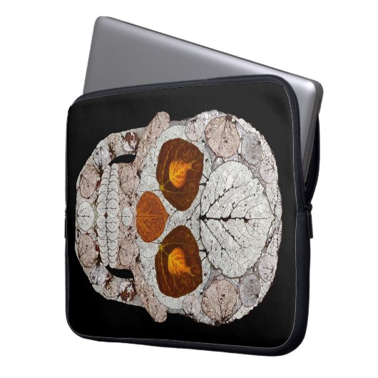 Aspen Leaf Skull 11 Laptopschutzhülle (Vorderseite Links)